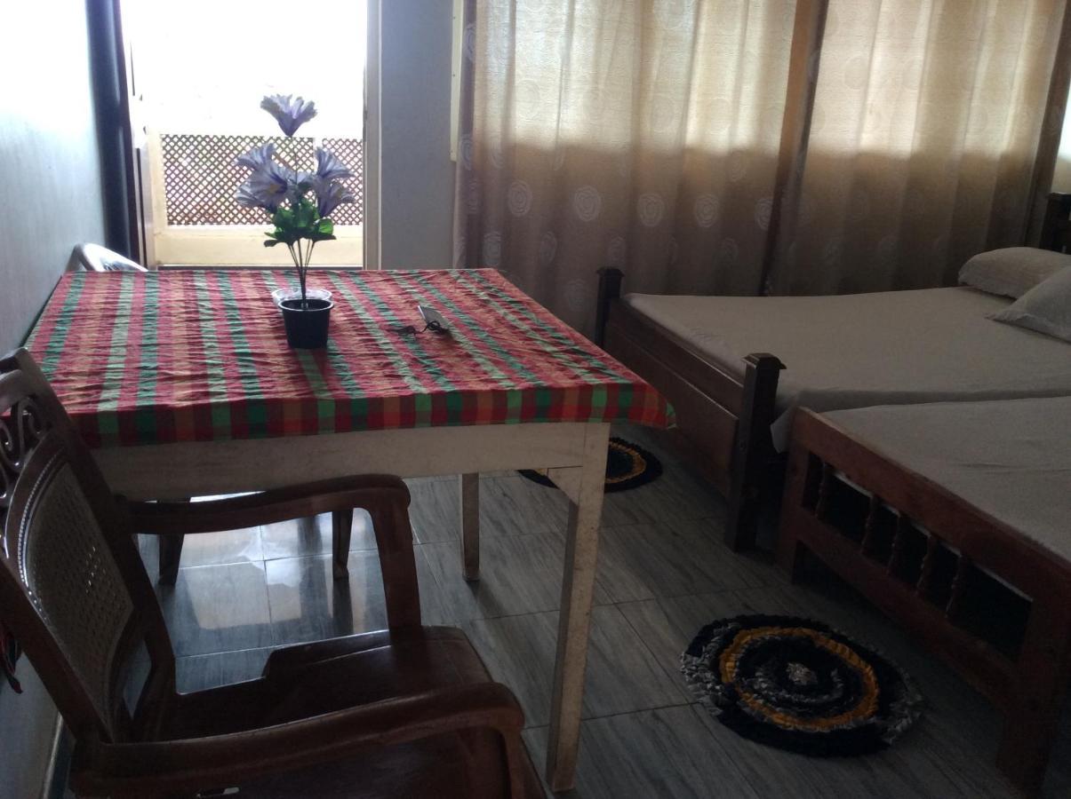 New Rest House Sea View Hotel Negombo Bagian luar foto