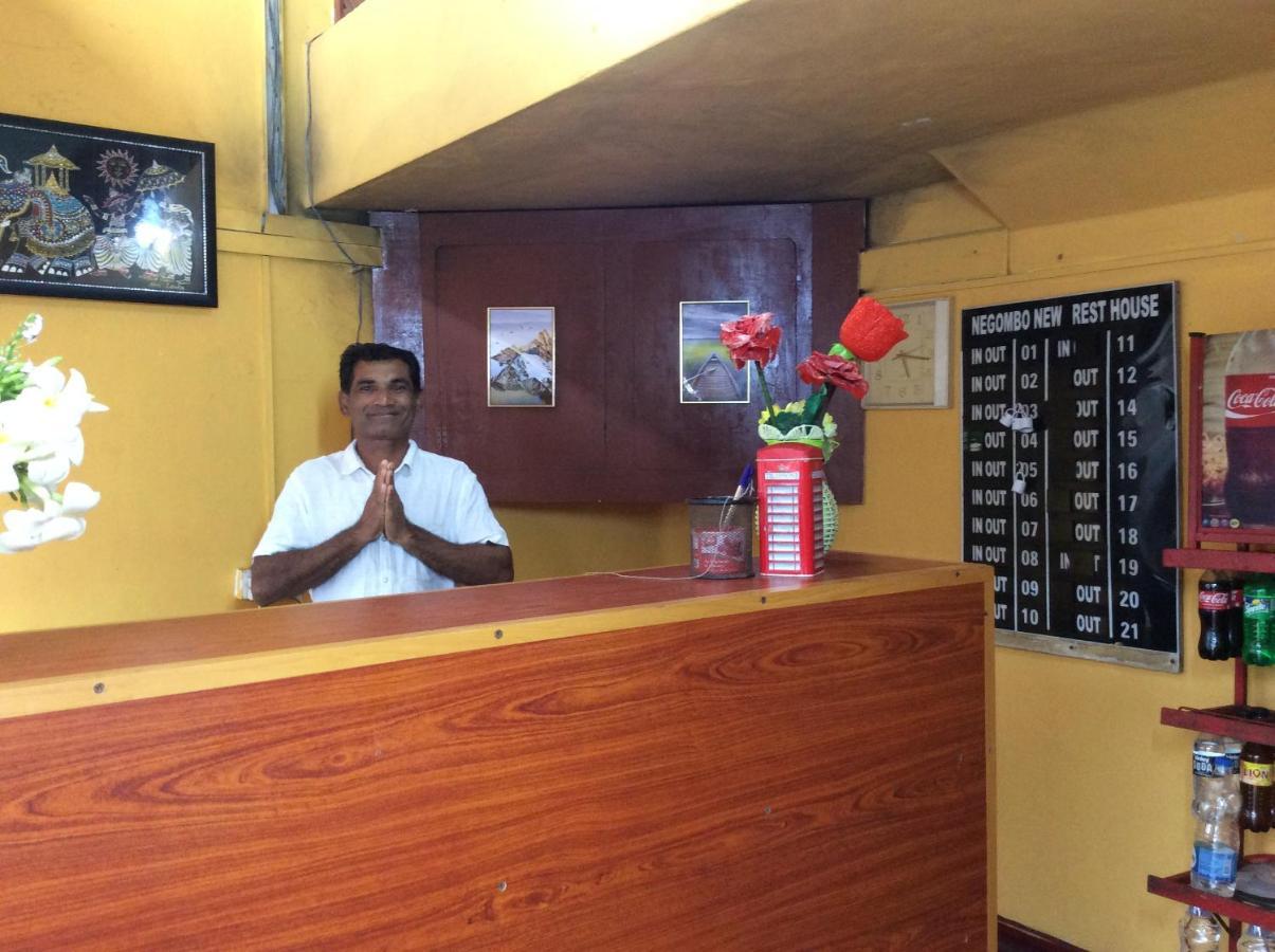 New Rest House Sea View Hotel Negombo Bagian luar foto
