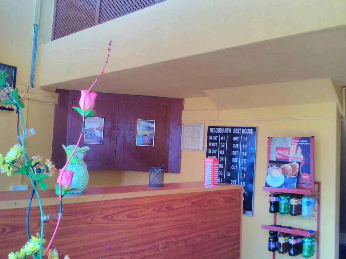 New Rest House Sea View Hotel Negombo Bagian luar foto